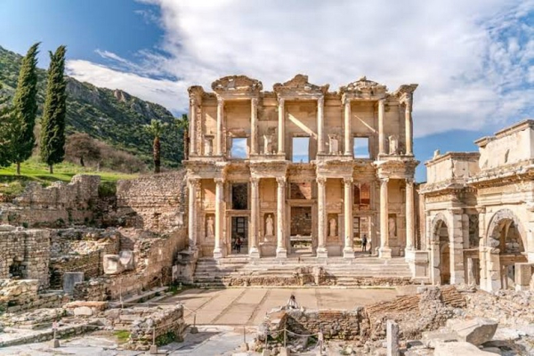 Vùng Aegean Thổ Nhĩ Kỳ Có Gì Chơi? Izmir, Kusadasi, Bodrum Và Ephesus