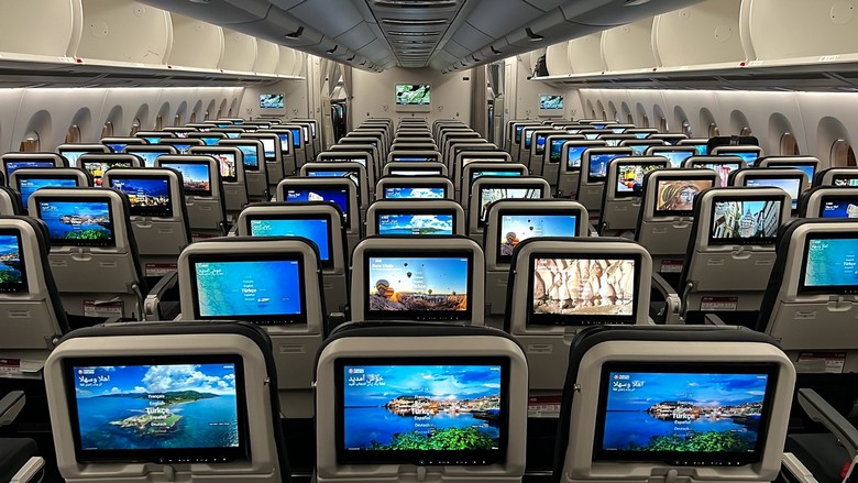 Khoang hành khách máy bay Airbus A350 của Turkish Airlines