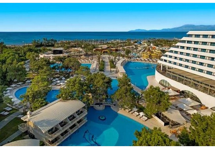 Khách sạn nghỉ dưỡng trọn gói ven biển ở Antalya